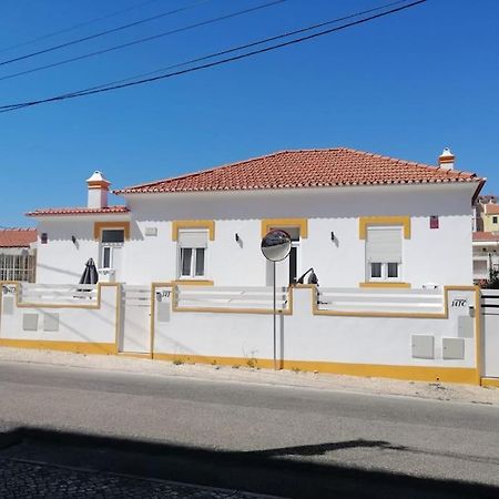 Casa Da Praia Da Poca - Apartamento Iris エストリル エクステリア 写真